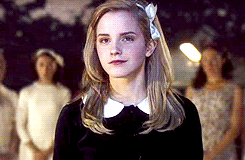 emmasquared:I just loved performing. It just made me feel alive. It’s scary, but that’s part of it. 