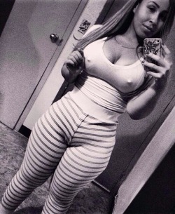 thickazzgurlz:  Phatpussygurlz