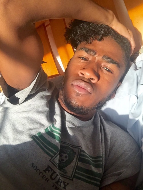 brownskinelite:i promise I don’t wake up angry
