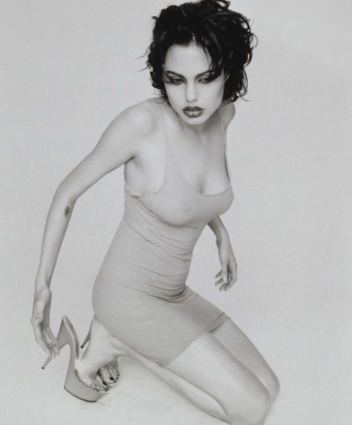 stevemcqueened:Angelina Jolie photographed by Davis Factor, 1995