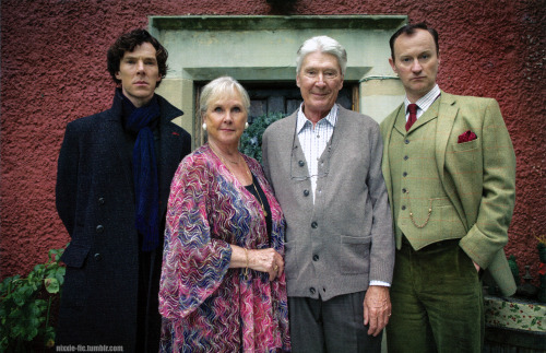 nixxie-fic:009 - Magazine Scan Promo Picture released at Sherlocked in the convention mag - The Holm