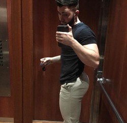 alphamalenyc:  When I take a faggot on vacation,