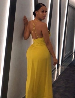 I LIKE TO SEE MORE OF THIS REDBONE IN HOT SLUTTY OUTFITS. FUCK THE DRESSES, LET&rsquo;S SEE YOU IN SOME HOT SLUTTY CLOTHES AND I&rsquo;LL BLOG YOU, LATER. 