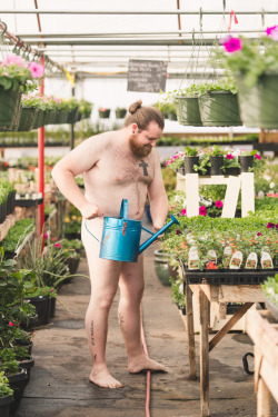 brownbear37:  Searching National Naked Gardening