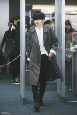 fyeah-infinite:  150329 Japan → ICN© Monodrama