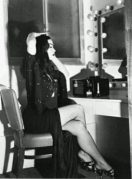 madness-and-gods:  Vampira - Maila Nurmi♡●♡.