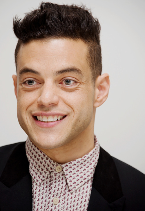 eternvlecho:Rami Malek at the ‘Mr. Robot’ Press Conference at the Four Seasons Hotel on June 5, 2017