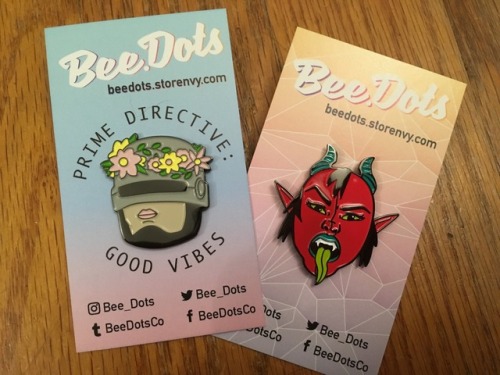 beedotsco:Oh damn! Two new pins dropped in my store today! $10 Each <3Storenvy: http://beedots.st