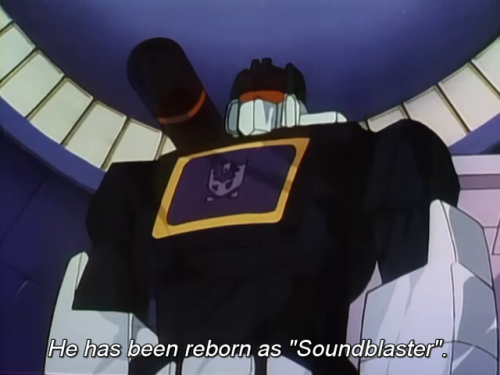 decepticon-moonracer:  i’m watching headmasters and this made me laugh so hard?? soundwave is resurrected as soundblaster, all his cassettes cheer and jump into his chest compartment. then he just gently pats his chest and says “That’s my boys.”it’s