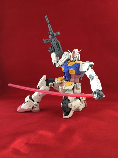 Simple, clean RX 78-2 OYW Game Color Ver. build! This kit was very photogenic :)