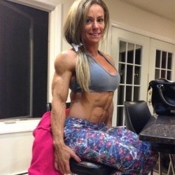 loveoffemalemuscle:  scitechfitness:  Yes.   Juliana Malcarne