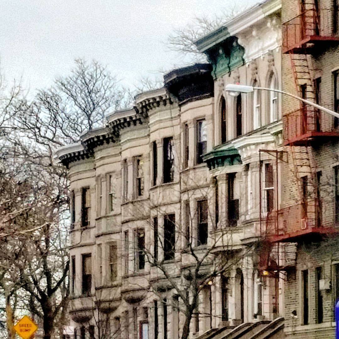 wanderingnewyork:  #Houses in #Washington_Heights.