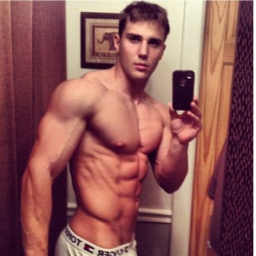 XXX brotastic:  If you put in the work, the results photo