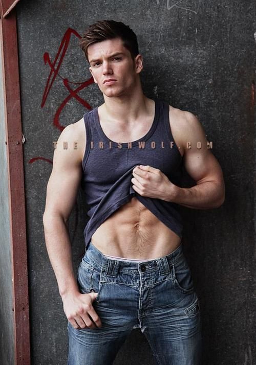 hotfamous-men:  David Witts