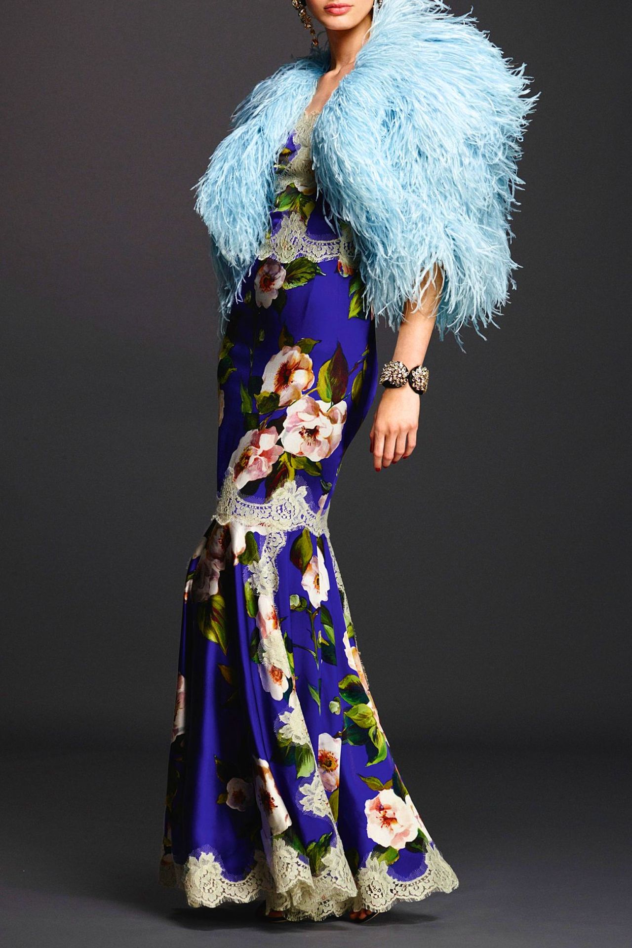 cravingfordresses:  Dolce &amp; Gabbana Sera Spring 2016 Collection 