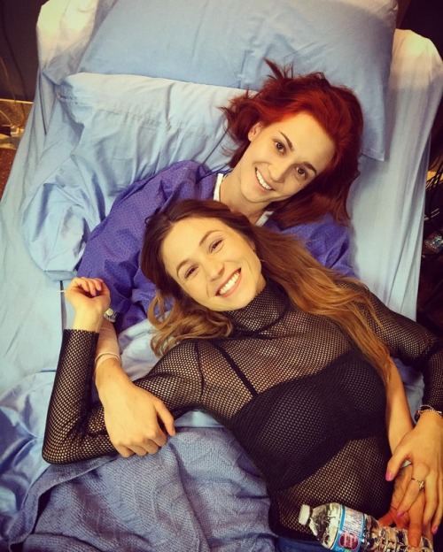 youareavision: dominiquep_c MY BABY’S ALIVE!!  #WynonnaEarp #BTS #whoops