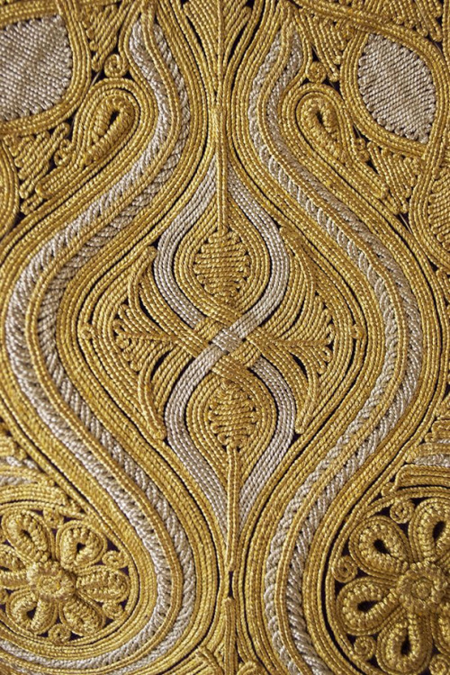 design-is-fine:Detail of gold embroidered work on vest Pirpiri, Ottoman, late 19th-early 20th centur