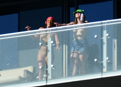 Saw these 2 girls way up at the Cosmo. Why is it the dude has clear glass and the
