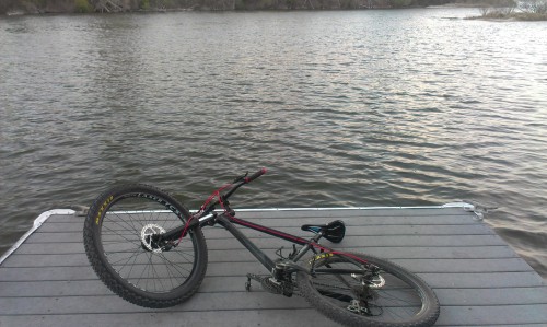 planeignotus: I’ve been using the semi-downhill rig for some XC training near the waterfront, and it