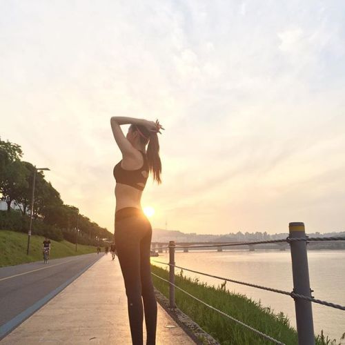 ᴍᴏᴅᴇʟ: Lee Jae Yiᴀɢᴇɴᴄʏ: YG K+ɪɴsᴛᴀɢʀᴀᴍ: jleej0129