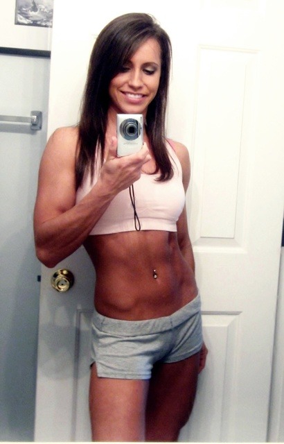 hardbody-fit-girls:  HardBodyFitGirls - Follow us for more fitness girls!