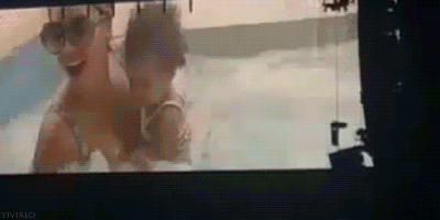 mookie-is-mindless-for-girls:  yivialo:  They are so cute  awww.