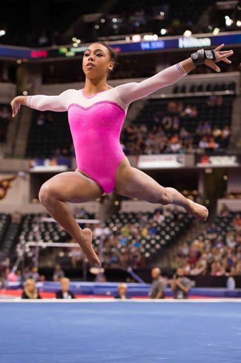 amandacarmela:  Favorite leos from women’s day 1 of the 2015 P&amp;G Gymnastics
