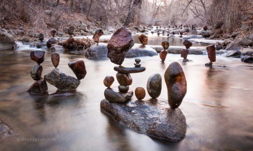 headyhunter: Michael Grab has mastered the art of stone balancing. He explains how he does it. 