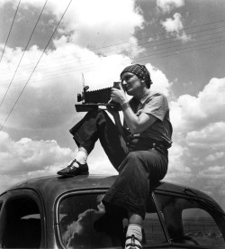 emigrejukebox:  Paul S. Taylor: Dorothea Lange, 1936