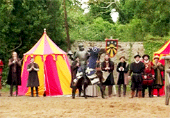 mine-eyes-desire-you:♔ “Henry showed off his own youthfulness once more by preparing for the jousts 