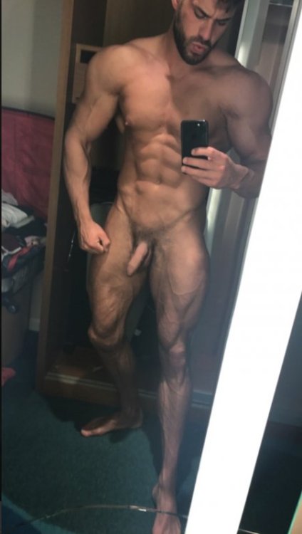 real-deal-inches: randomhotness123:Liam Jolley and his rock hard boy and dick. That body is dripping