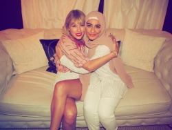 tswiftdaily:  @magicintheair96: It was enchanting to meet you 💖