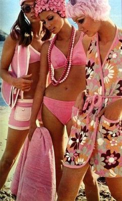 buydotexpress:  Women’s Fashion: https://t.co/mesFFOPdiS At the beach, 1960s, pink bathing suits and seaside clothing, #BEBrand #N… https://t.co/6XKpJdYZ32 