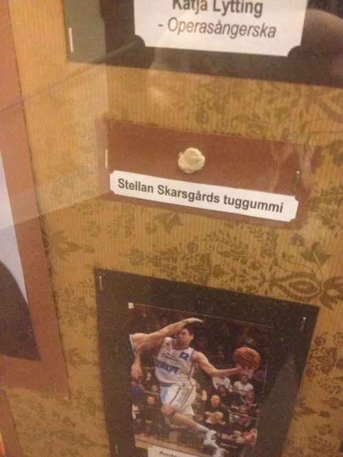 Stellan Skarskårds gymnasie har en hall of fame&hellip;