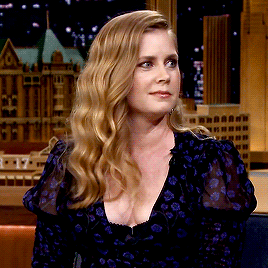 margotsrobbie: Amy Adams Uses Her “Mom Voice” on Red Carpets and the Sharp Objects Set