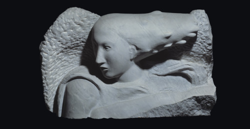 kundst:  Arturo Martini (It. 1889-1947), Head of Victory, 1938Bardiglio marble; 38 x 62 x 24.5 cmTreviso, Musei Civici      