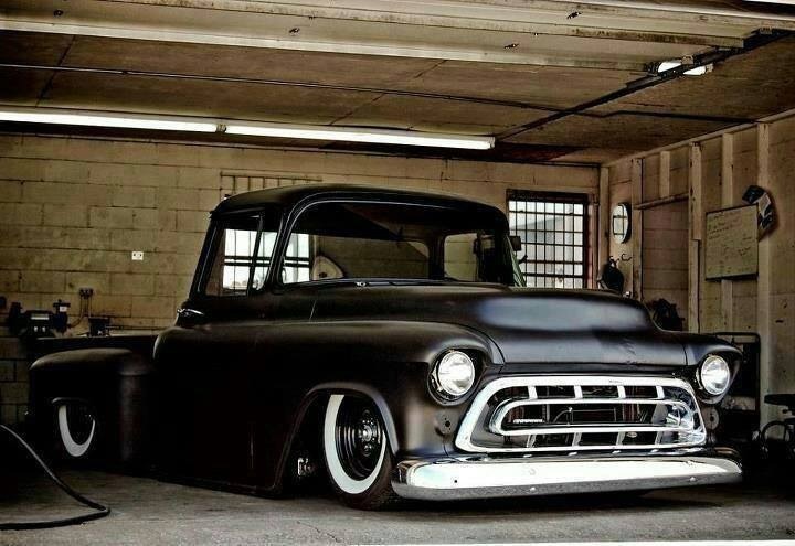 HOT RODZ & PINUPS