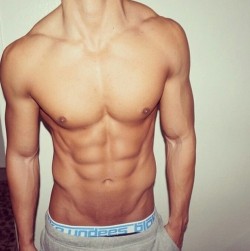 theclassyfitness:Omg … :O on We Heart Ithttp://weheartit.com/entry/127739288/via/reyhan_abdulkarim