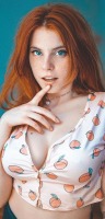 sultry-redheads: Niiiiiiice peaches 🍑😳🍑