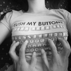 ginger-vixen1982:  Love pushing buttons ♥