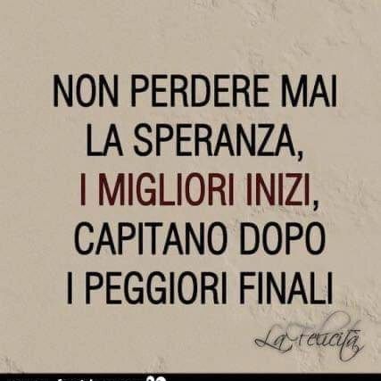 “Dalla vita ho imparato:
che per ogni tramonto, c'è un giorno che sorge;
per ogni sogno che finisce, c'è uno che nasce;
per ogni porta che si chiude una si apre;
per ogni amore che finisce, un altro inizia:
per ogni fine c'è un nuovo inizio;
per ogni...