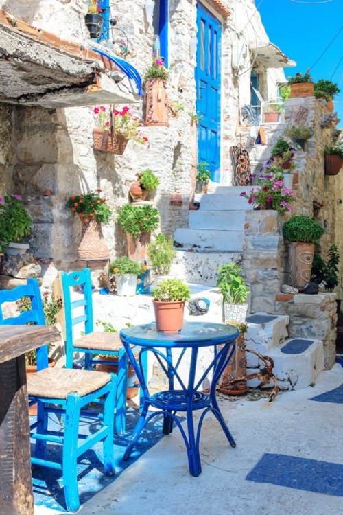gemsofgreece:A beautiful spot in Samos island, Greece