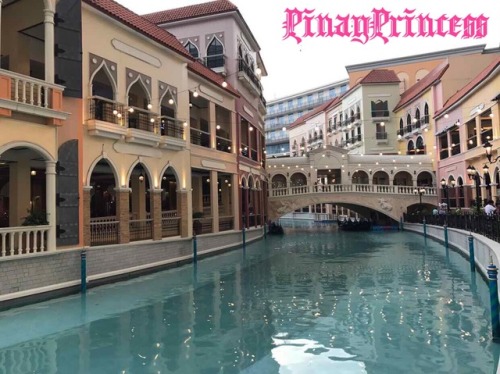 pinayprincessbeauty:  Is it Venice?  Or Venice in the Philippines?  Enjoy a fabulous weekend.