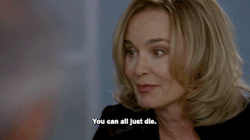 westcoastwhiteboy:  bumping into all of your friends hanging out without you: 