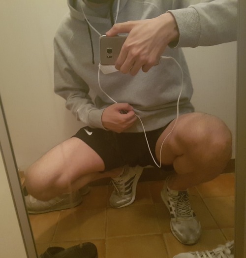 koreancreampie: Jogging Out