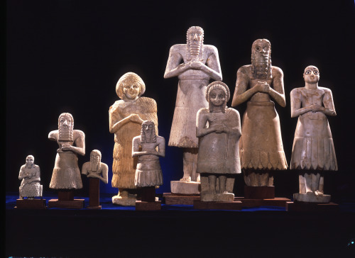 Statuettes of Worshippers, Square Temple at Eshnunna, Iraq. 2700 BCE.  made of gypsum inlayed with l