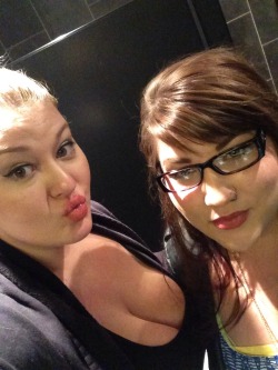 plus-size-barbiee:  We drunk ! I love you