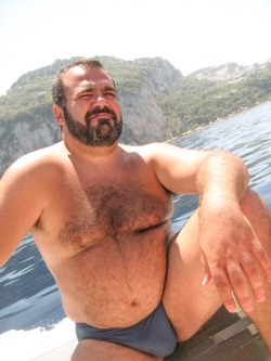 hairydaddyplease.tumblr.com post 111218699663