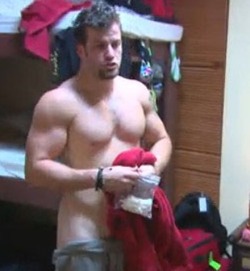 mtv-nakedmen:  Johnny Bananas | The Challenge