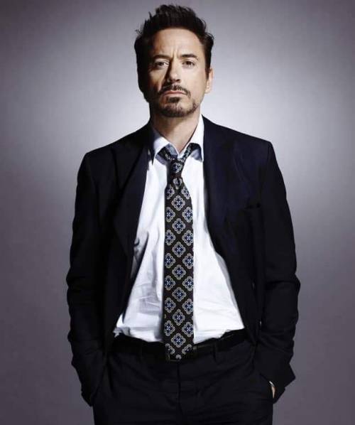dreamlesswonder86:ghost-in-the-shit:MCU male cast in suitI don’t appreciate any of this.I did not re